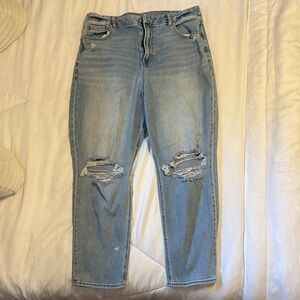 American Eagle Curvy Mom Jeans size 16